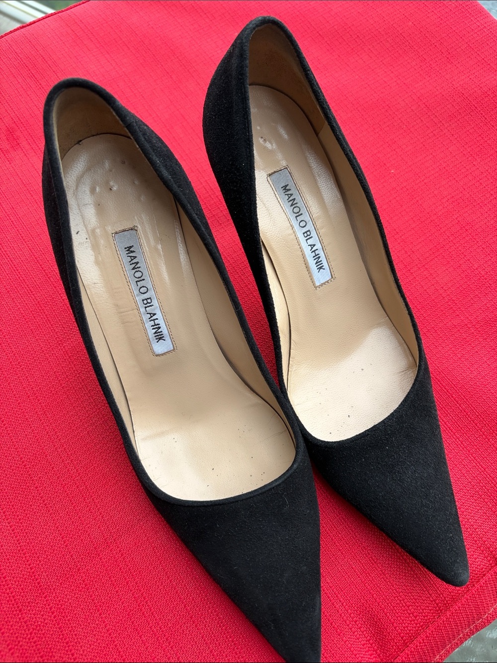 Manolo Blahnik Black Suede Pointed-Toe Pumps